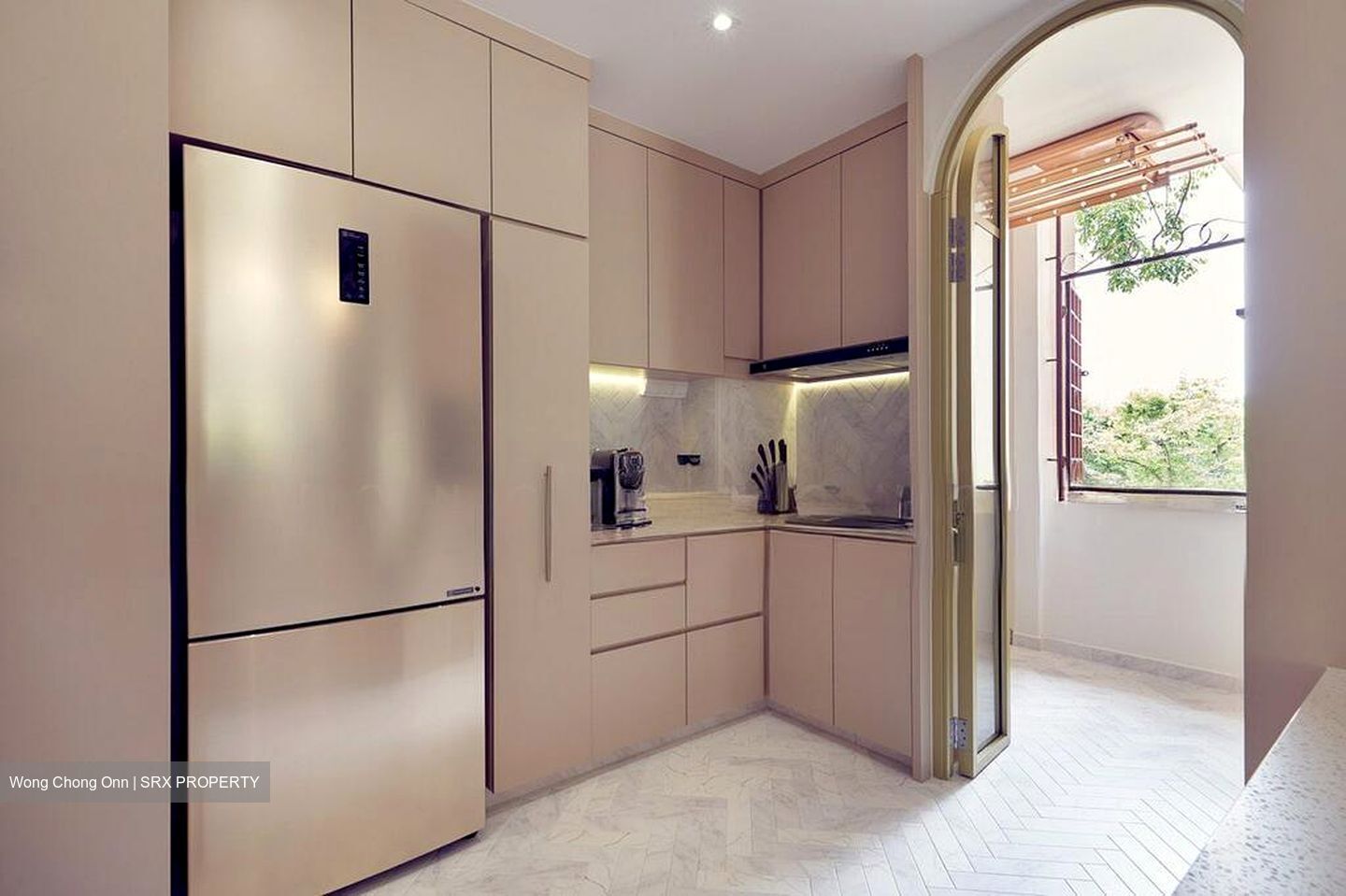 High Oak Condominium (D21), Condominium #502845641